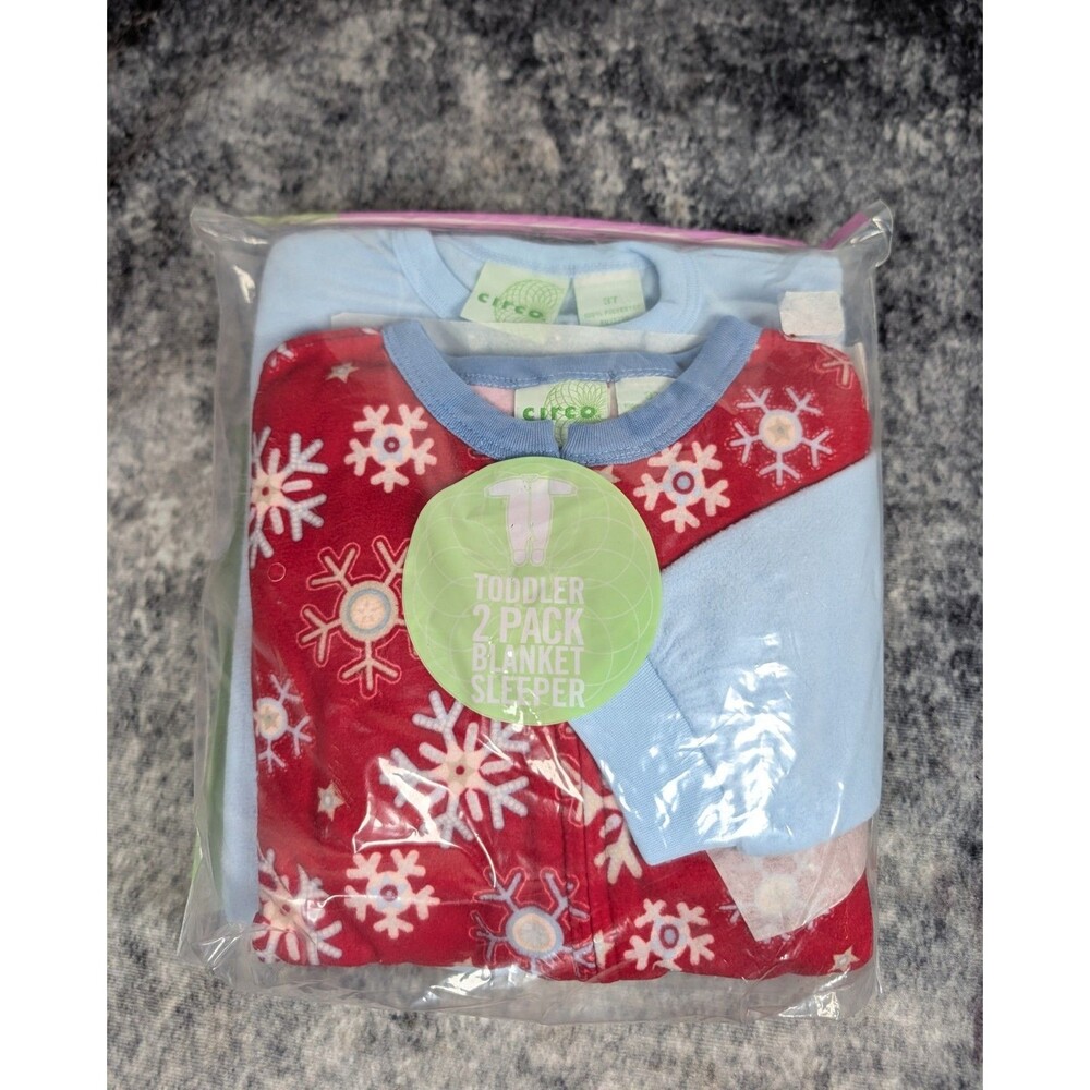 VTG 2001 Circo Target Fleece Blanket Sleeper 2-Pack 3T NIP Snowflake PJs